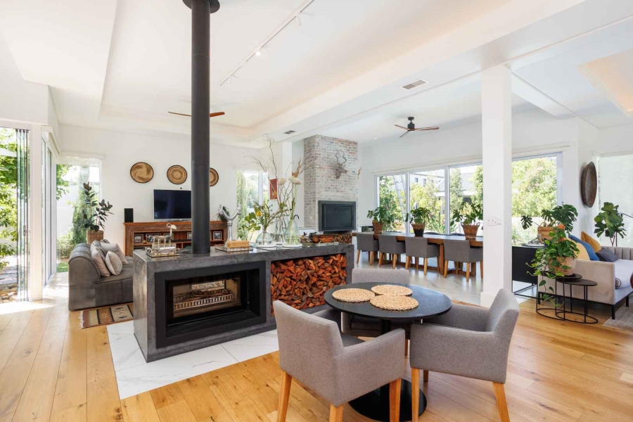 4 Bedroom Property for Sale in Val De Vie Estate Western Cape